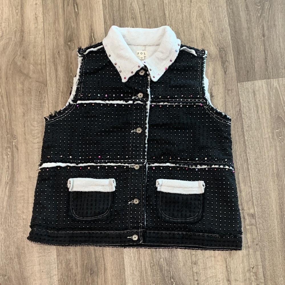 POL Black and White Textured Vest